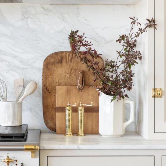 McGee & Co European 8" Brass Salt Mill - Picture 3 of 4